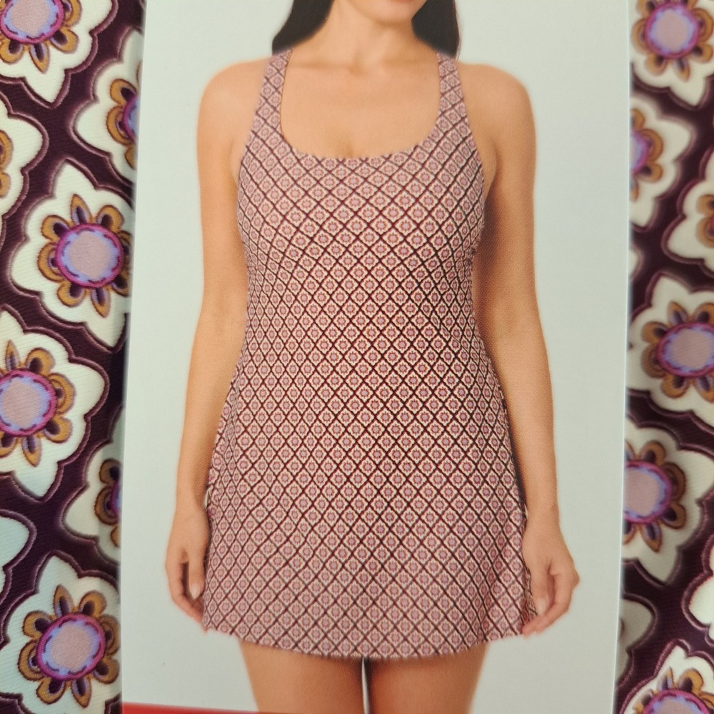Lands End Womens Swim Dress M Dark Red NWT Medallion UPF 50+ 1872-350
